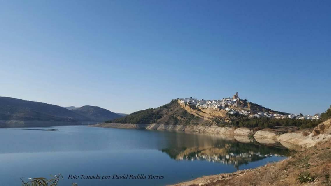 Cortijo De La Cruz Villa Iznájar Екстериор снимка