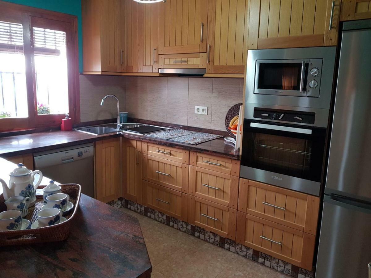 Cortijo De La Cruz Villa Iznájar Екстериор снимка